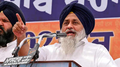 SC scraps SAD chief Badal’s plea to quash 2017 defamation case over linking AKJ with terror outfit