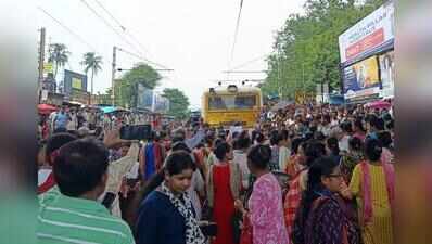Annapurna Yojana beneficiaries protest fund delays across Bengal