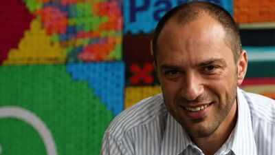 How WhatsApp founder Jan Koum went from collecting food Stamps to dropping a historic $200 million donation