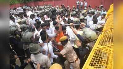 Students march towards Assembly, demand restoration of union polls