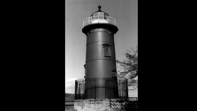 In 1921, New York moved a New Jersey lighthouse to the Hudson; 30 years later a children’s book helped save it from demolition