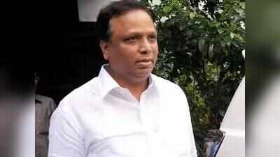 Shelar hits out at UBT over Bandra football ground row