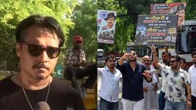 'Cannot sell dream of developed India by compromising on merit’: Yotuber Ajeet Bharti at 'Reservation Hatao Andolan' protest in Delhi