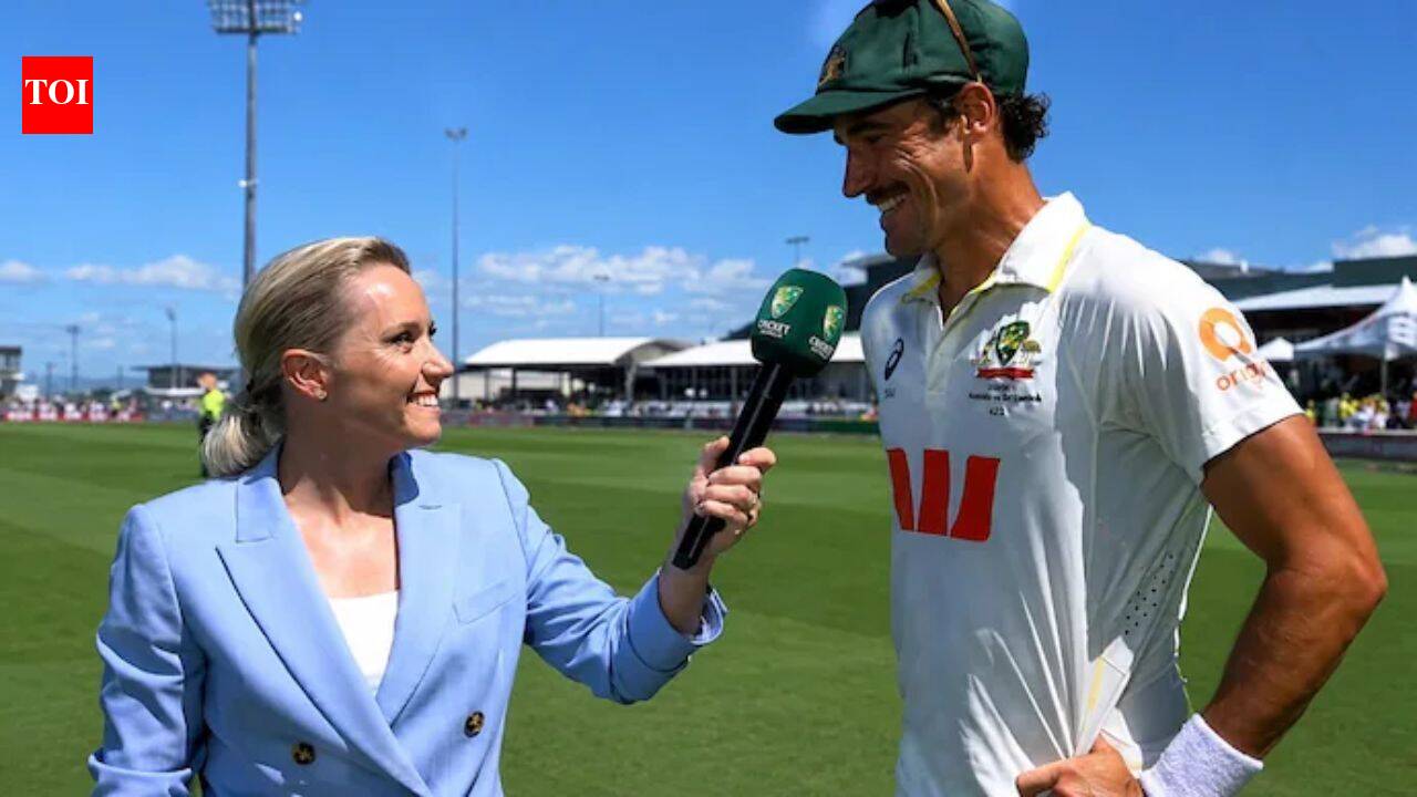 'You're paid the bigger bucks': Mitchell Starc and Alyssa Healy's lunch break exchange goes viral