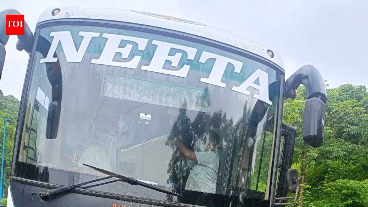 Two multi-vehicle pile-up incidents inside Bhatan tunnel on Mumbai-Pune Expressway, 2 injured