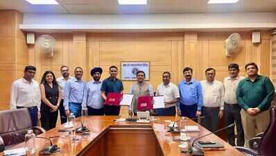 ​UP, MP ​sign MoU for 2k-MW ​power ​procurement
