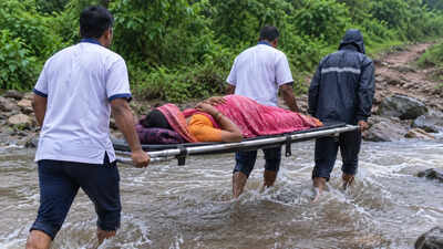 No road, 7km on a stretcher: Pregnant woman carried through rivers to reach ambulance in Odisha