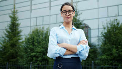 ‘People assume US work culture clocks out at 5’: Indian woman returns to Mumbai after a decade in America, says long hours and burnout ‘are everywhere’