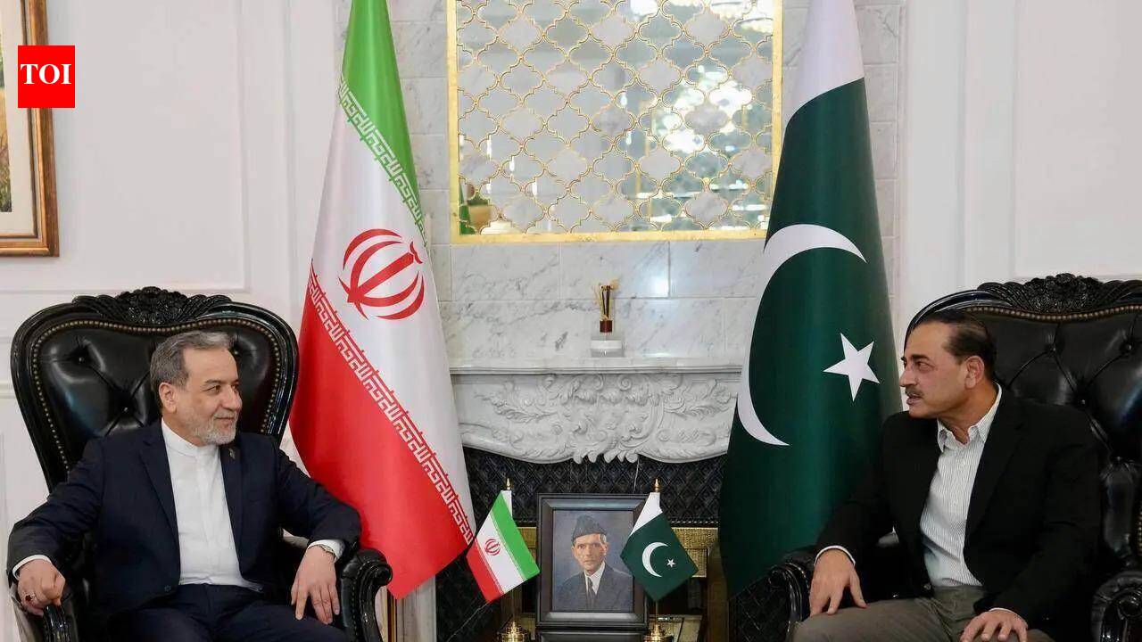 Pakistan army chief Asim Munir to visit Iran amid push to revive stalled US talks