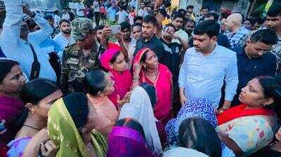 Cave in damages several homes in Dhanbad, residents seek rehabilitation