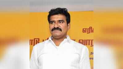 Tagore’s ‘fan-club mindset’ remark not aimed at Vijay: Nirmalkumar