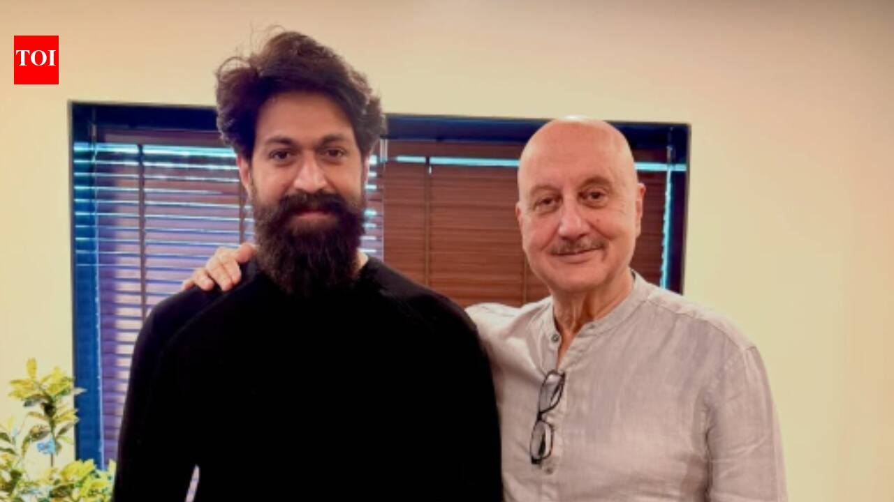 https://static.toiimg.com/thumb/msid-133452272,width-1280,height-720,resizemode-6,overlay-toi_sw,pt-32,y_pad-600/photo.jpg