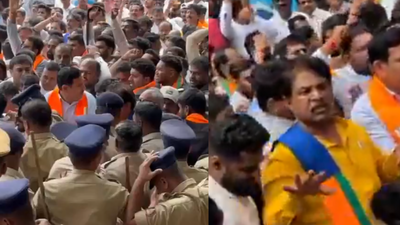 Karnataka BJP workers clash with police during protest outside Vikasa Soudha, several leaders detained