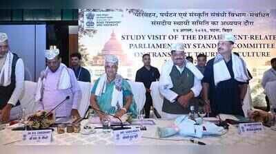 Parliamentary panel reviews Bihar’s airport, highway projects