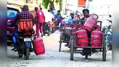 Refill Relief: Why Tamil Nadu Chief Minister C Joseph Vijay’s Three Free LPG Cylinders Will Help Poorer Households