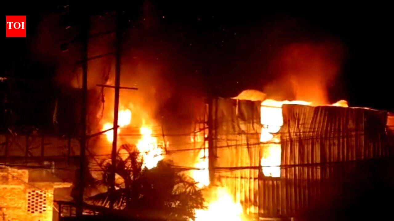 23 cars gutted in morning blaze at Birati service centre