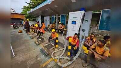 Pune RTO records unprecedented spike in EV registrations
