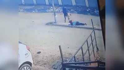 Stray bull attacks schoolgirl in Ambala Cantonment, tosses her into air