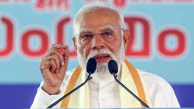 Showcase India's strengths to woo tourists: PM Modi