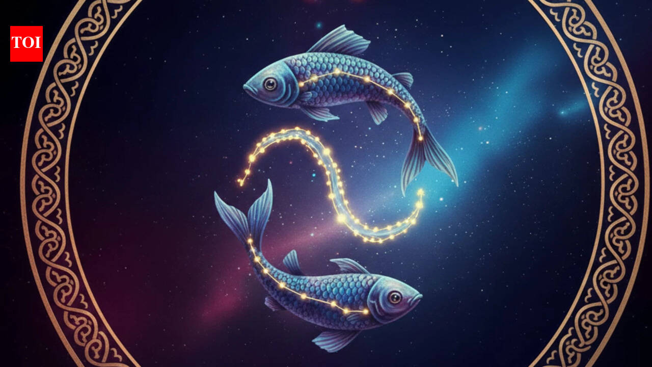 Pisces Horoscope Today, August 26, 2026: Moon suggests postponing travel plans; freed time allows for self-reflection