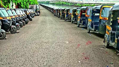 BJP, Congress wary as rival Senas fight it out over Marathi rule for autos, taxis