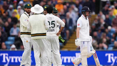 'What do you think of yourself?': Ex-Pakistan cricketer responds after ‘worst team’ tag