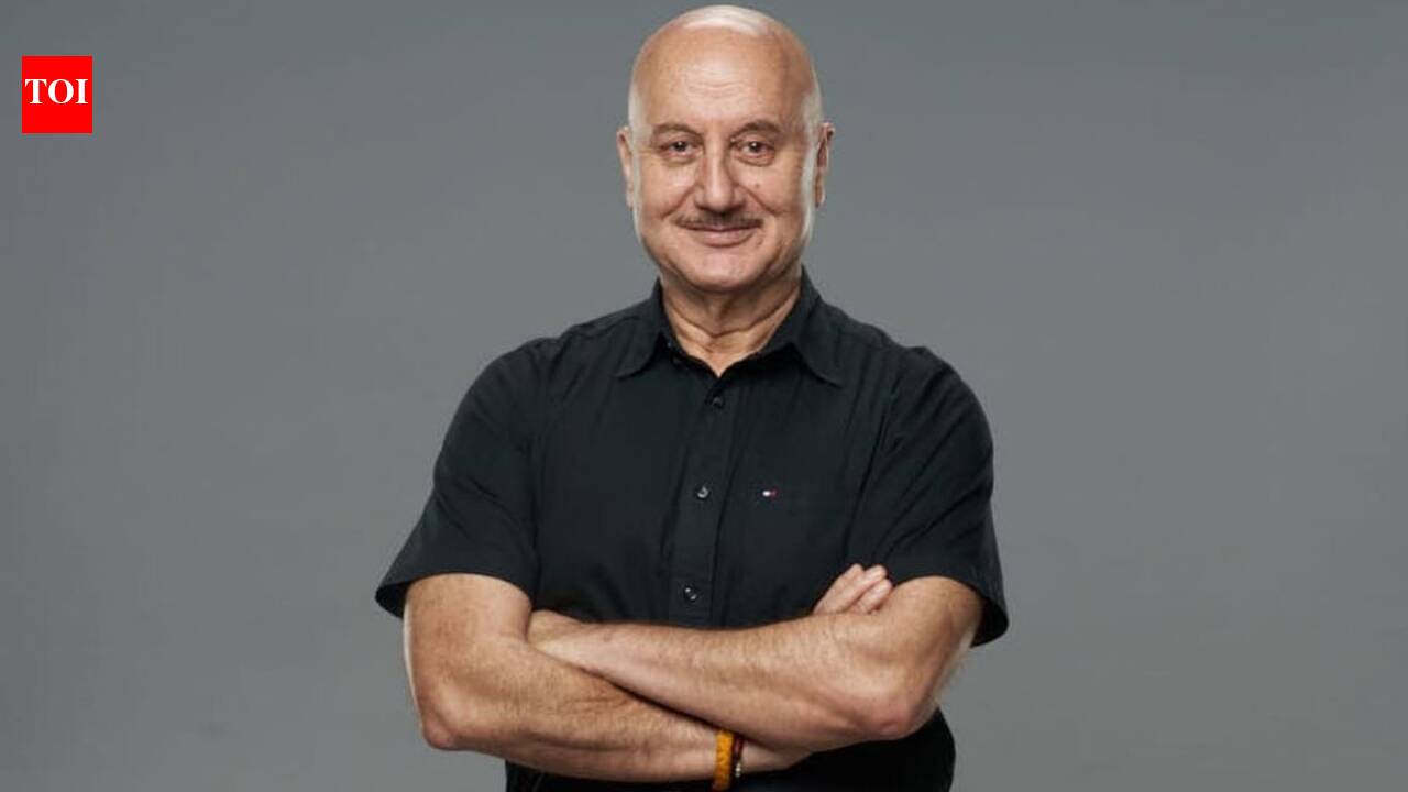https://static.toiimg.com/thumb/msid-133499343,width-1280,height-720,resizemode-6,overlay-toi_sw,pt-32,y_pad-600/photo.jpg