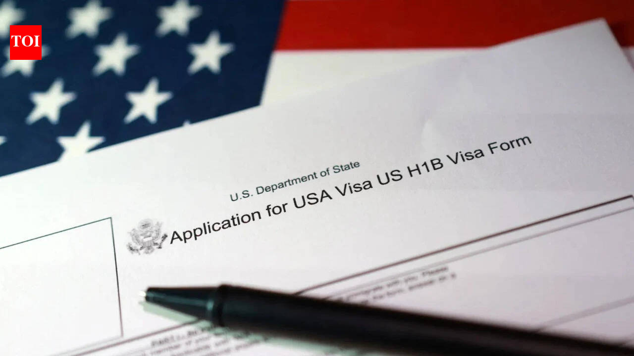 H-1B proposed fee could face legal challenge as immigration lawyers question DHS authority