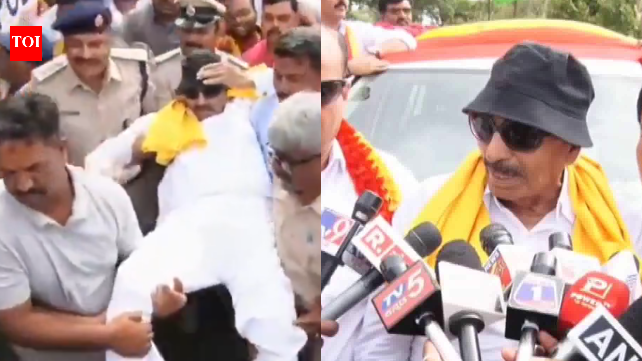 Cauvery row boils over: Vatal Nagaraj threatens Karnataka-TN border blockade on Sept 1