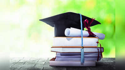 15% drop in first-year under-grad applicants from India to US in 2025-26