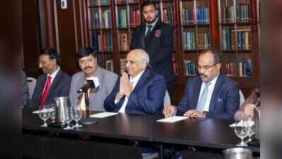 CM holds roundtable talks with TiE members in Canada