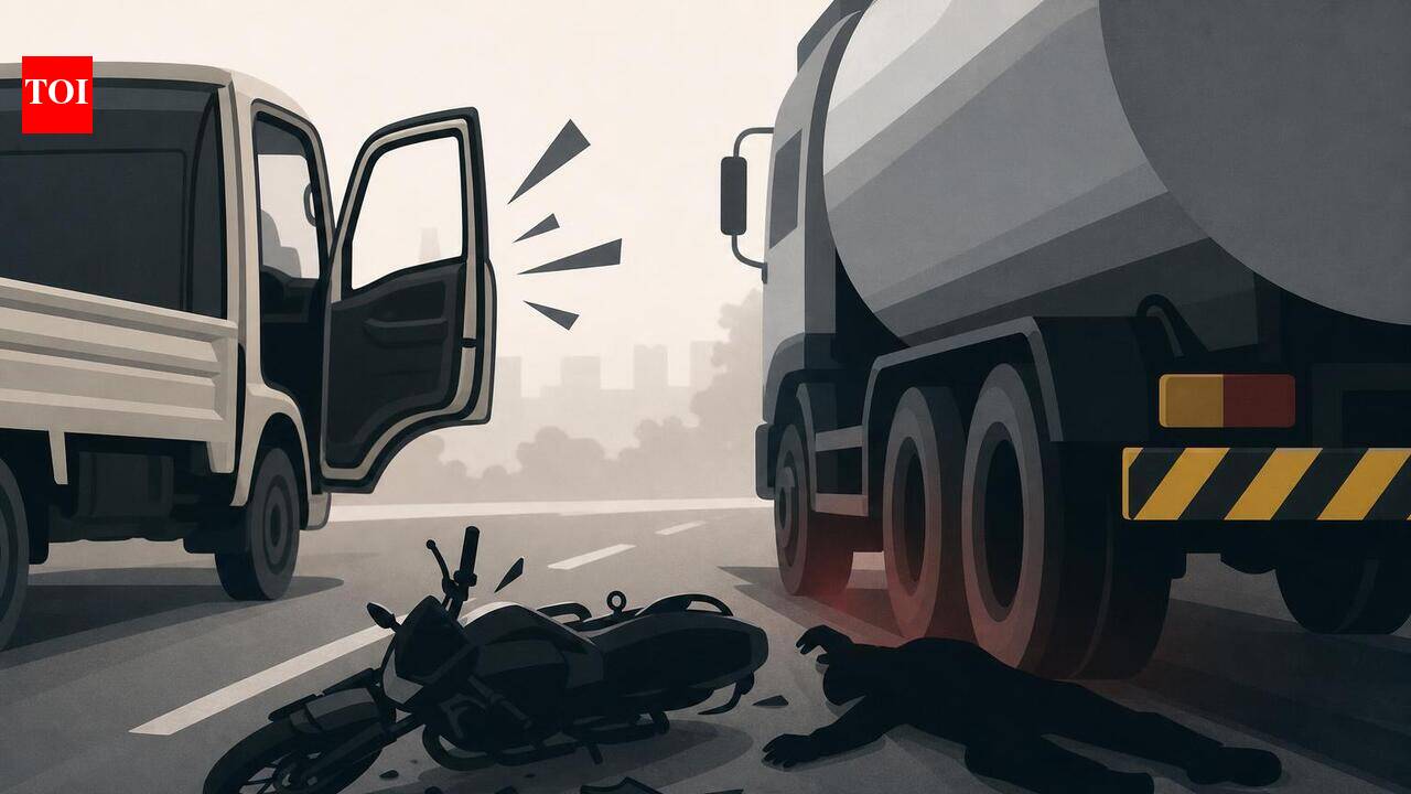Motorcycle rider crashes into tempo's open door, run over by tanker in Pune