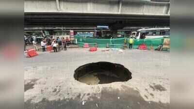 Cave-in at IFFCO Chowk opens 10-ft wide sinkhole after two days of rain