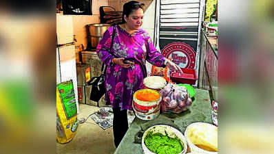 VMC acts against 13 food units, four fined ₹74k
