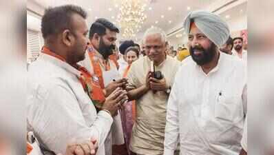 AAP ruined Punjab, Cong failed as effective opposition: B L Santosh