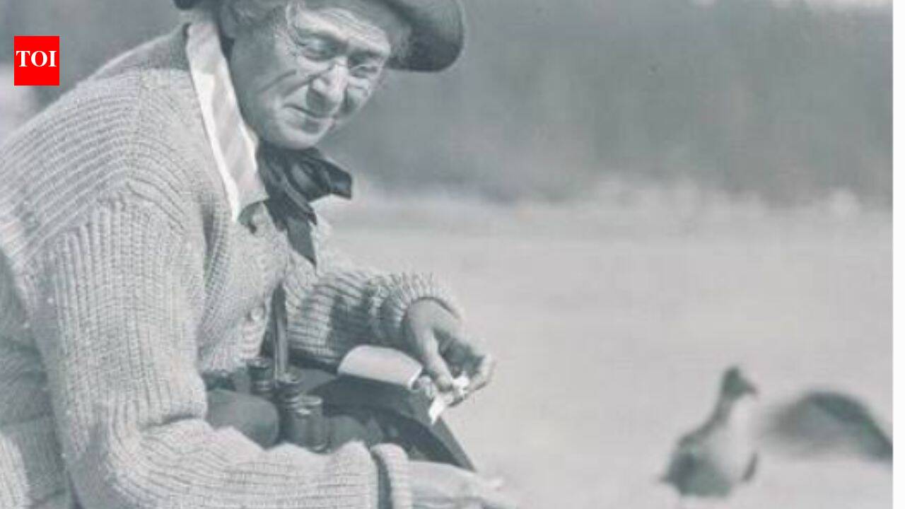 Woman bought family farm in 1908, spent decades painting and birdwatching, then left it as sanctuary