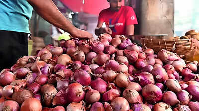 Onion price rise: Centre to sell onions at Rs 35/kg in Delhi from Thursday