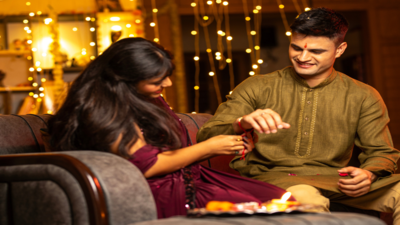 Happy Raksha Bandhan 2026: Wishes, messages, quotes, images, Facebook & WhatsApp status