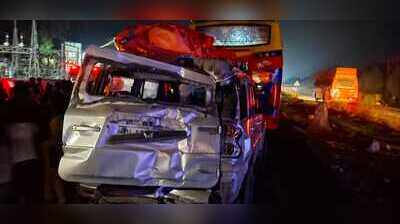 Tourist bus rams into 2 cars on NH-16 in Balasore, 4 hurt