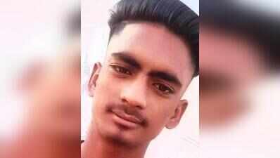 Youth electrocuted while putting Milad-un-Nabi flag atop house