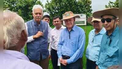 World Bank delegation reviews digital, climate-smart farming in Varanasi