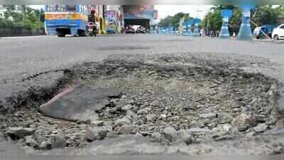Commuters face crater challenge on Bypass