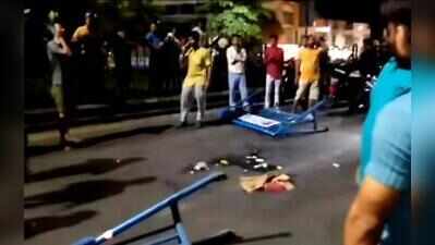 Man killed after bike hits truck on VIP Road