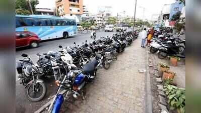 Pune: Corporators say PMC to blame for serious parking shortage in city