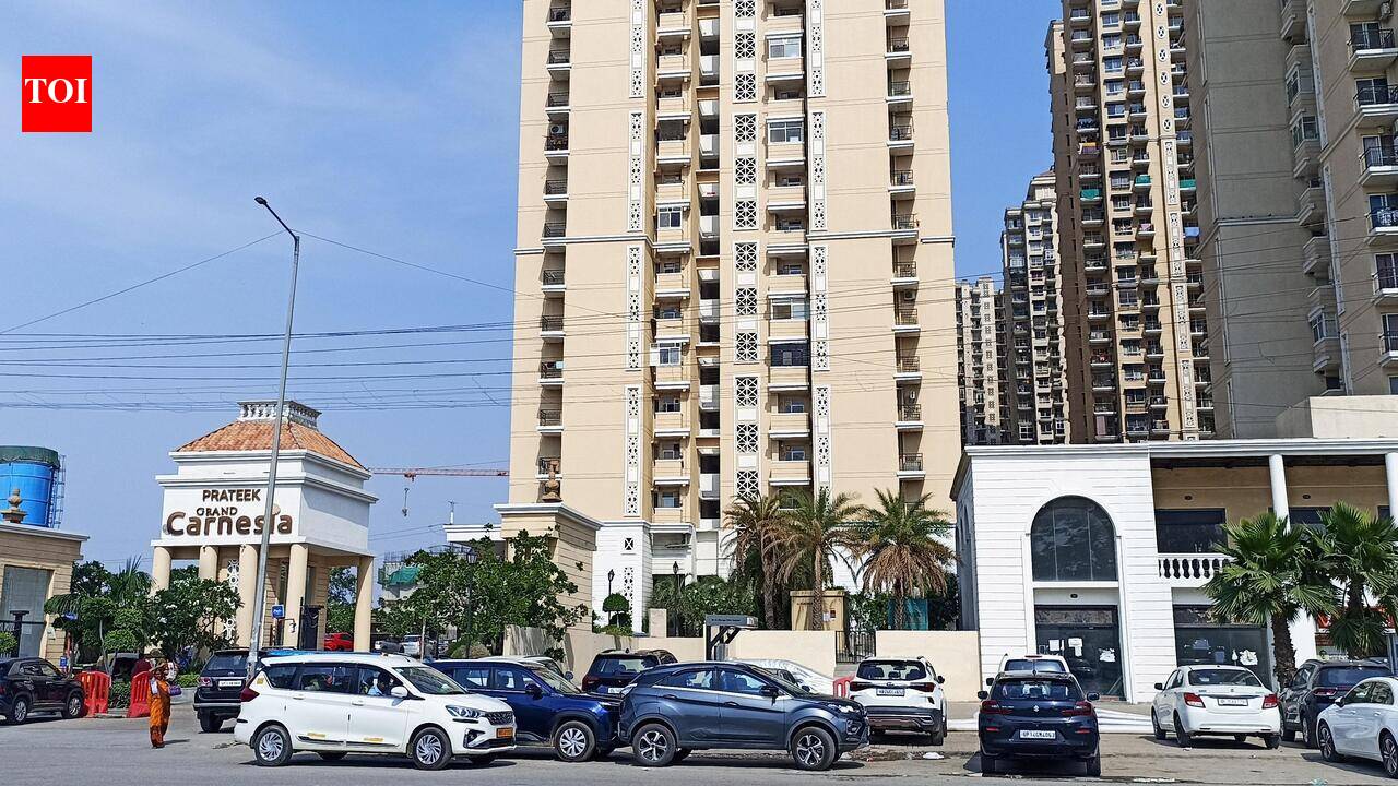 DU PhD scholar falls to death from 27th floor of Ghaziabad highrise