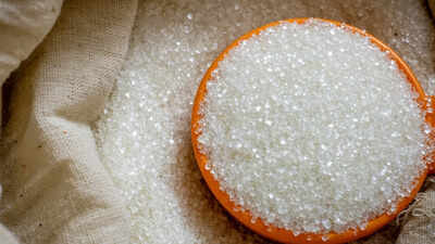 3 lakh tonnes of refined sugar to enter market
