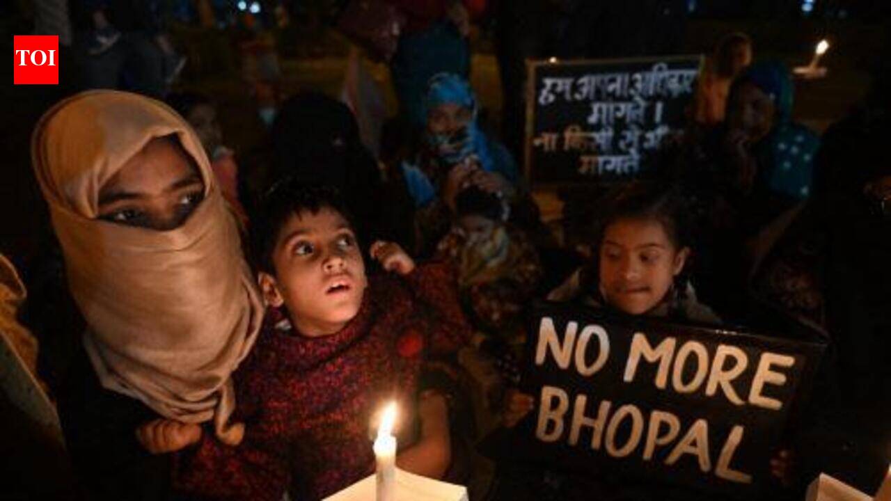 Designate bench to hear gas survivors’ medical care petitions, SC directs MPHC