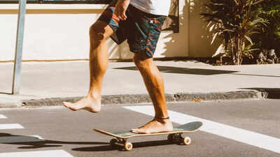From Tokyo to London, heatwaves send men to work in shorts
