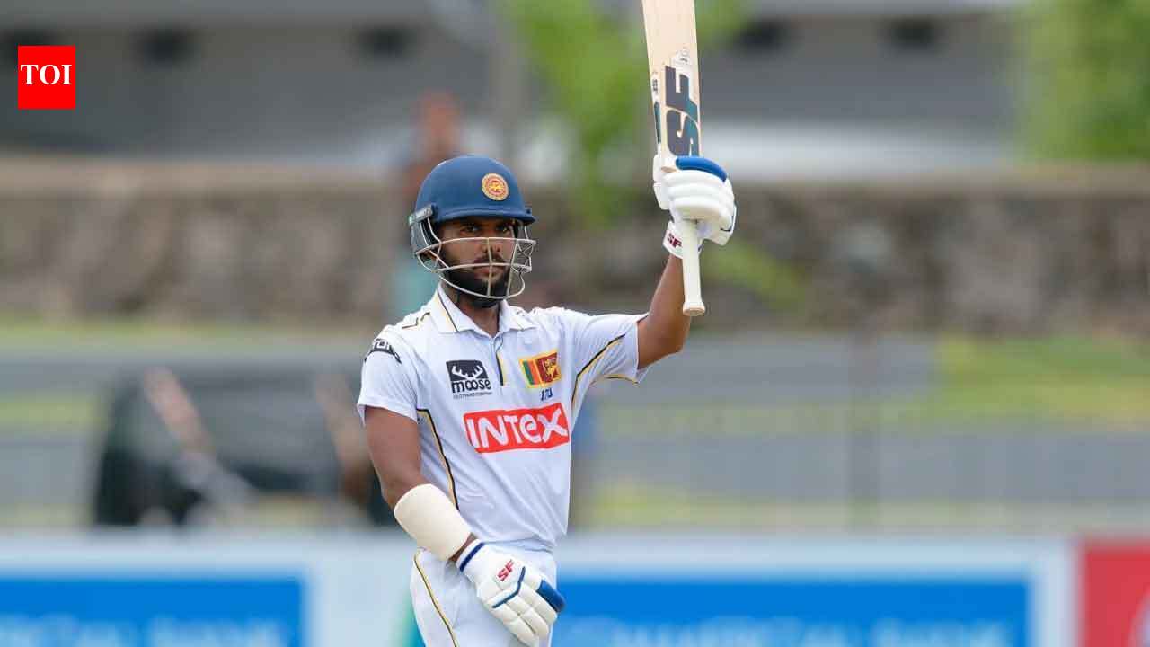 Dinusha grinds out defiant knock as Sri Lanka mount stubborn rearguard