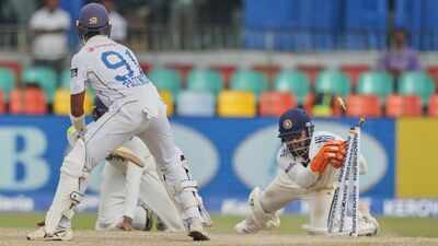 Fight after follow-on: Sooriyabandara, Kamindu Mendis defy India but Sri Lanka stare at series defeat in Colombo